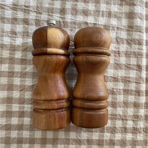 Midcentury Modern, Wooden, Vintage Looking Salt & Pepper Shakers
